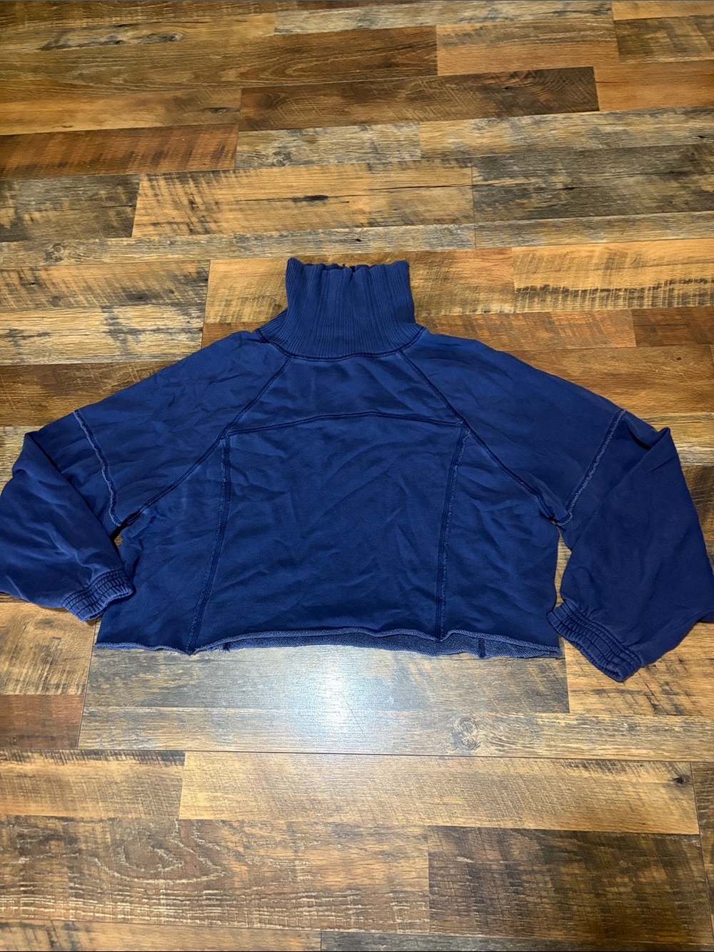 Aerie cropped turtleneck sweatshirt